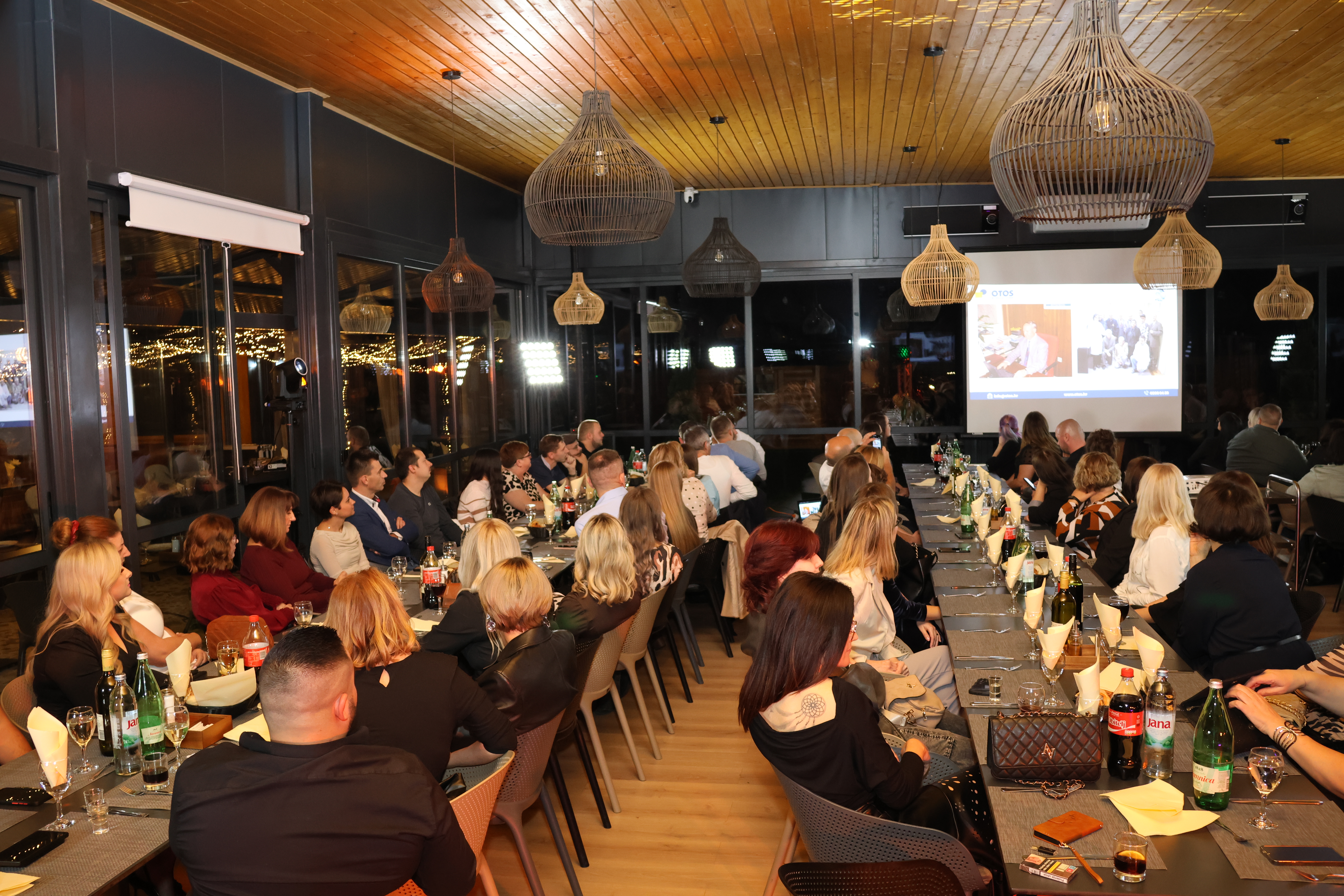 Opcionalni opis fotografije