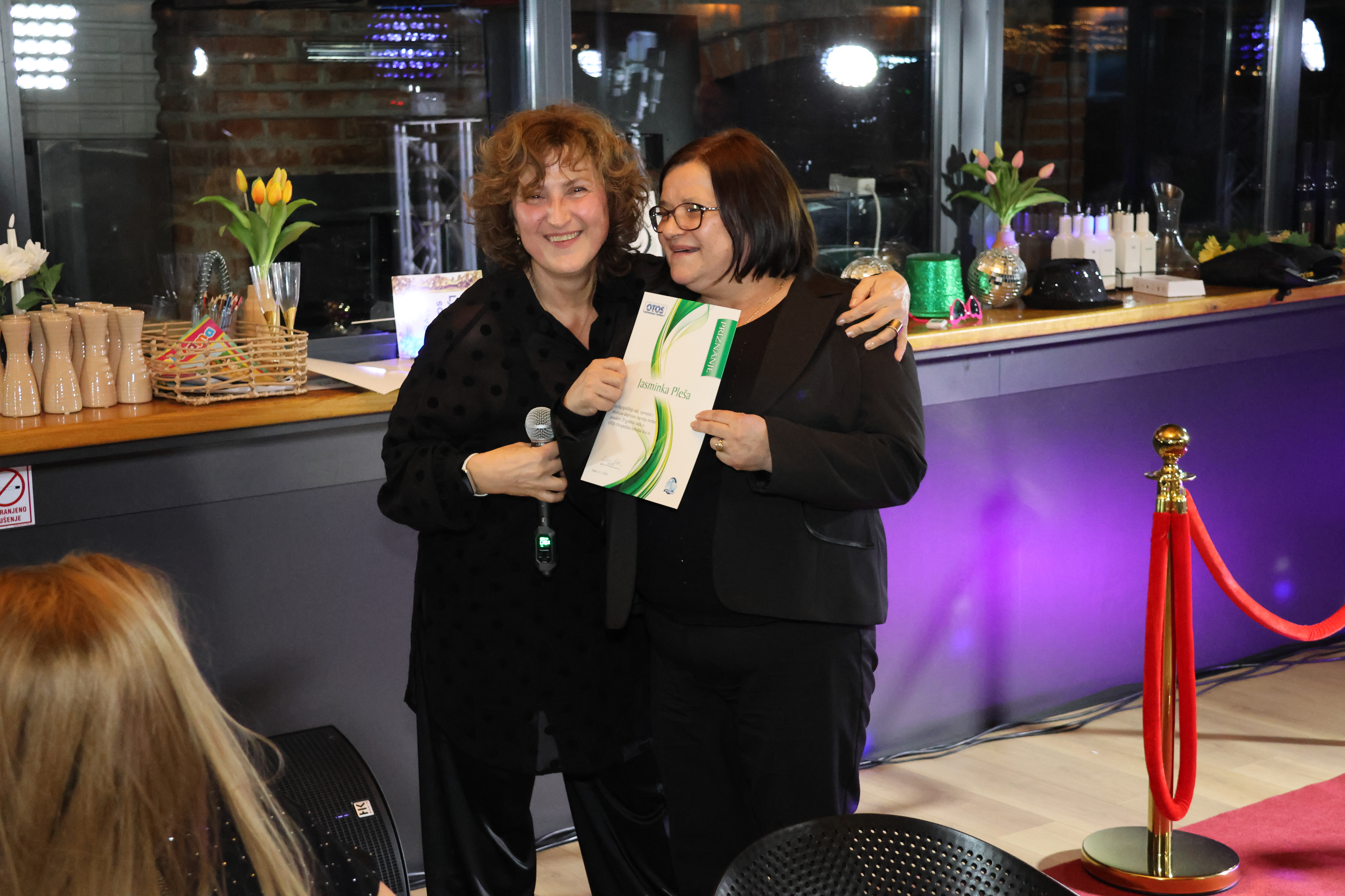 Opcionalni opis fotografije